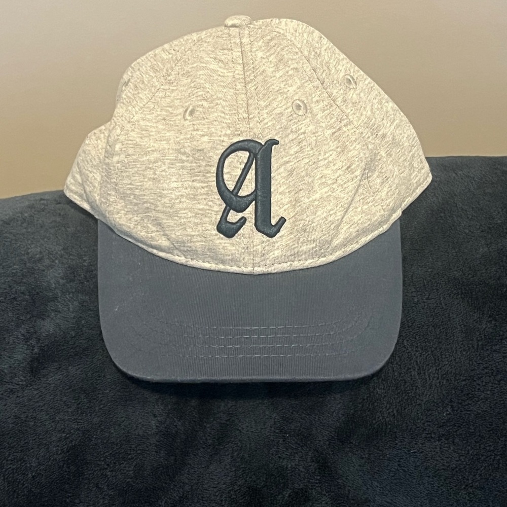 Aime Leon Dore hat